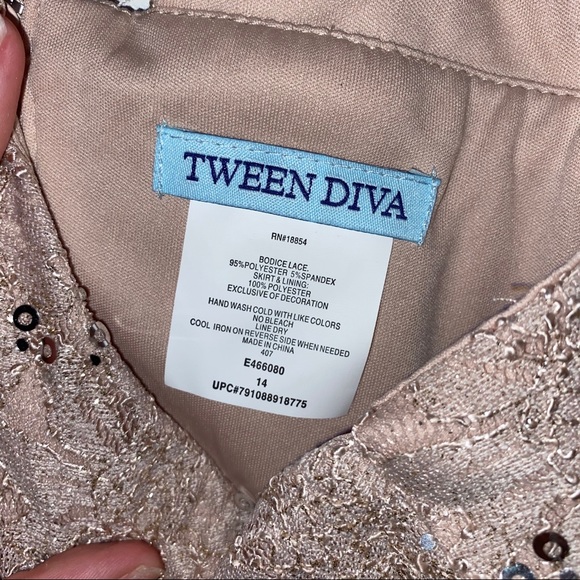 Tween Diva Formal Dress - Picture 5 of 5